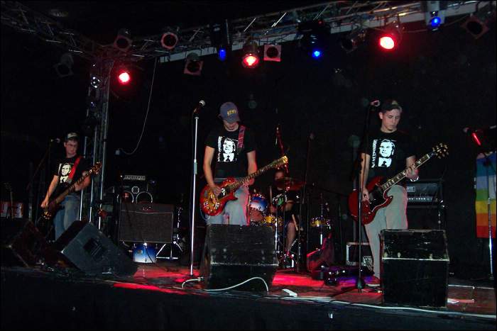 Pagella Non Solo Rock - Sottodiciotto FilmFestival 2005