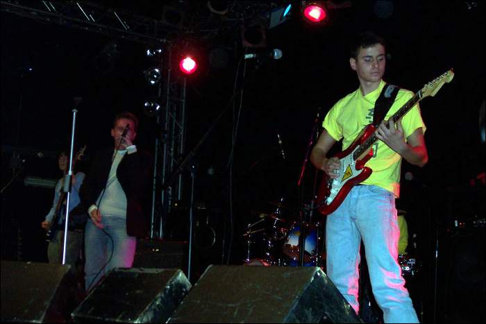 Pagella Non Solo Rock - Sottodiciotto FilmFestival 2005