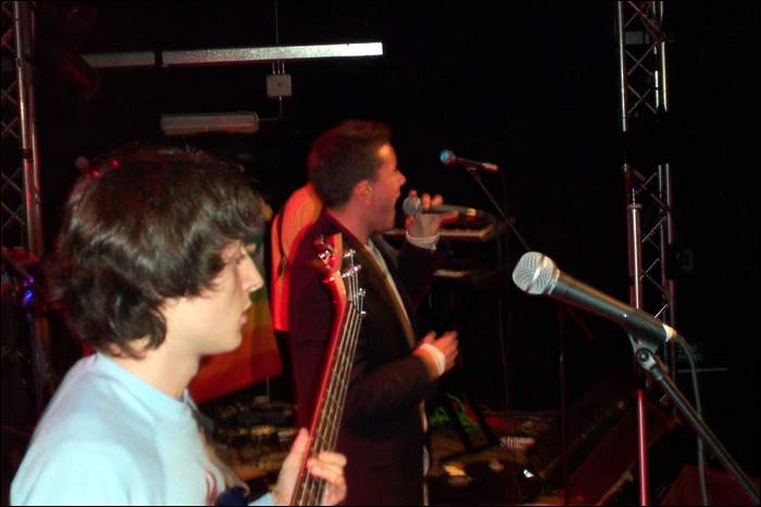 Pagella Non Solo Rock - Sottodiciotto FilmFestival 2005