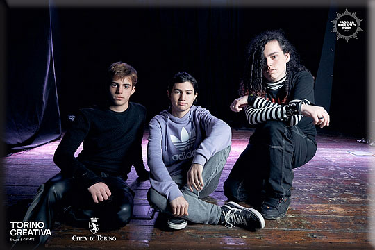 foto LIGHT OF THE BLOOD MOON