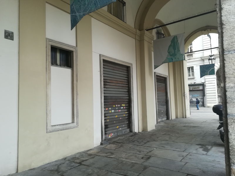 Foto 01 piazza Palazzo di Città 5/A