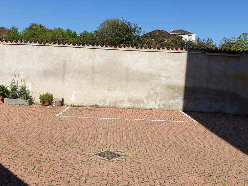 Foto 01 Santa Chiara 56 part. 247 sub. 33